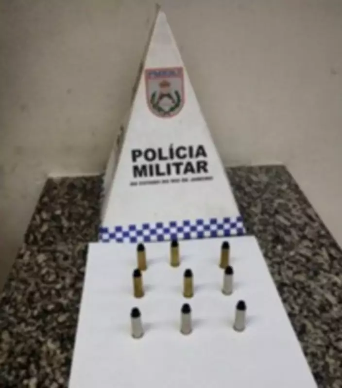 Homem é preso em Barra Mansa por descumprir medida protetiva e portar munições