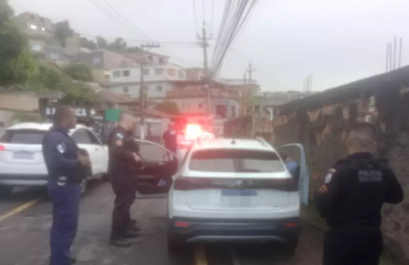 Homem é preso em flagrante por agredir mulher dentro de carro em Volta Redonda