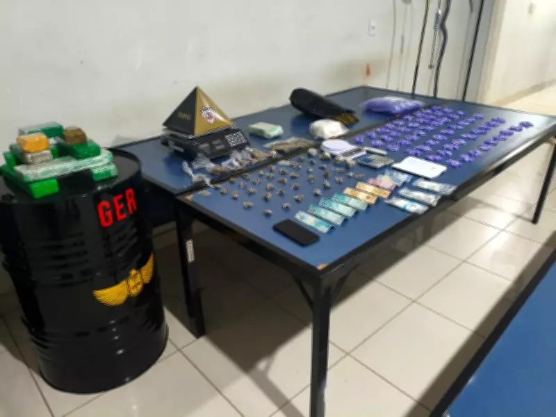 Homem preso por tráfico de drogas em Montes Claros após operação policial
