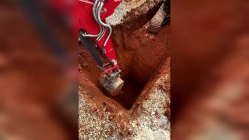 Homem é soterrado durante escavação de fossa em área rural de Araçoiaba da Serra (SP)