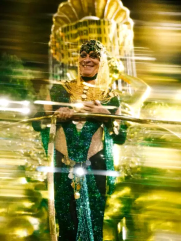 Imperatriz Leopoldinense brilha com enredo de Ney Matogrosso no Carnaval do Rio