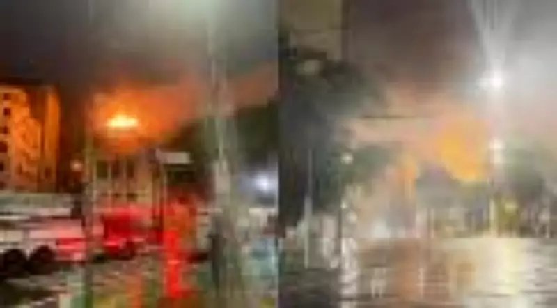 Incêndio atinge Palácio do Comércio na Faculdade de Direito da USP no centro de São Paulo
