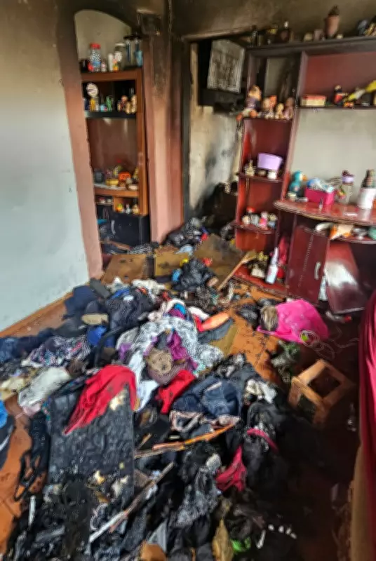 Incêndio em Pará de Minas causado por criança de 5 anos destrói objetos da casa