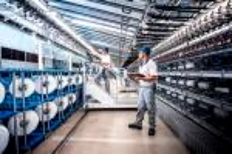 Indústria brasileira registra pior janeiro desde 2017 com cortes de vagas e queda na produção