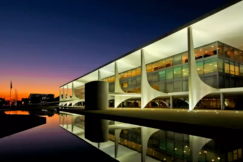 INSS ou Master: Qual escândalo de corrupção mais preocupa Lula?