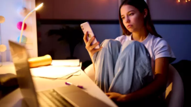 Instagram lança alerta para pais sobre pesquisas de suicídio e automutilação de adolescentes