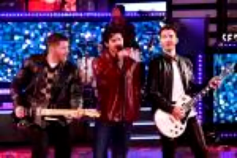 Jonas Brothers anunciam show único no Brasil em turnê comemorativa de 20 anos