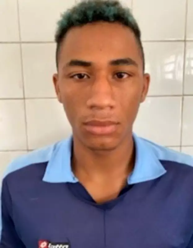 Jovem de 20 anos é assassinado a tiros no centro de Araripina, Pernambuco