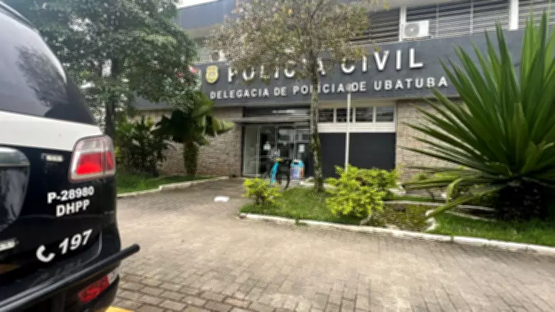 Jovem de 21 anos morre em colisão frontal com caminhão na SP-055 em Ubatuba