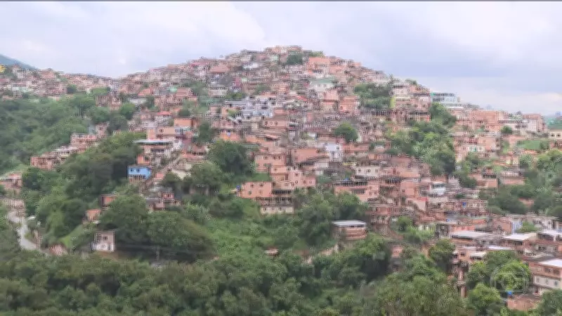 Juiz de Fora enfrenta novos deslizamentos e enchentes com moradores em desespero
