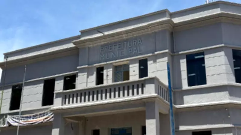 Justiça condena ex-prefeito e ex-diretor jurídico de Pirajuí por fraude milionária