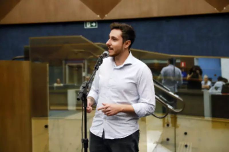 Justiça de Minas suspende processo contra vereador Lucas Ganem em Belo Horizonte