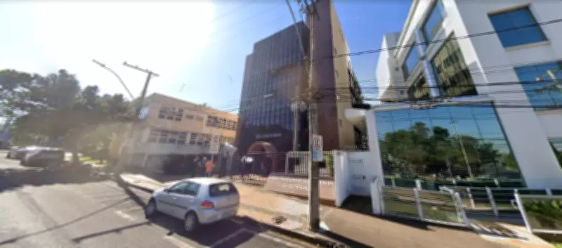 Justiça invalida demissão por justa causa de porteiro que pegou bala em hospital de Uberaba