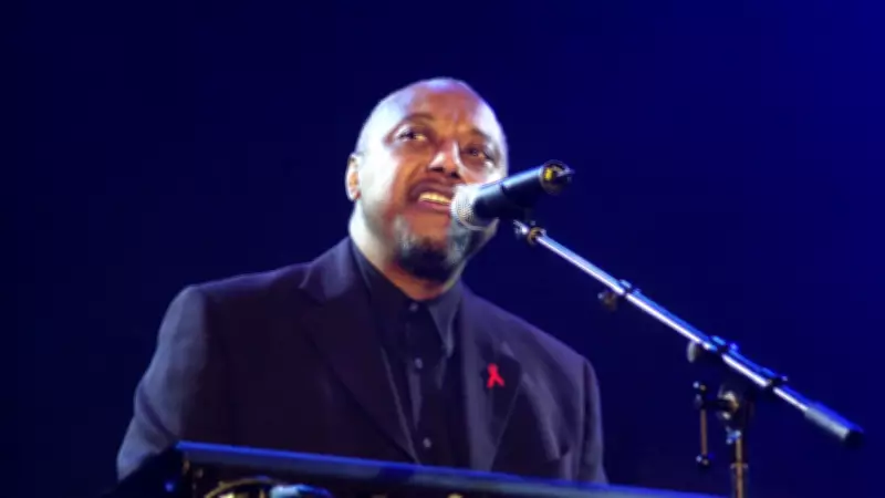 Labi Siffre, aos 80 anos, anuncia novo álbum após quase 30 anos de hiato