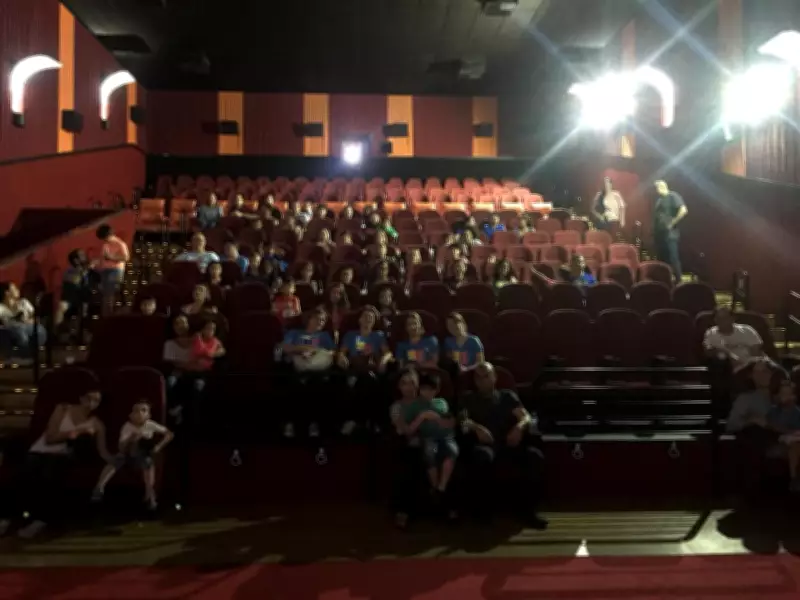 Lei de SP garante sessões de cinema adaptadas para crianças e adolescentes com autismo