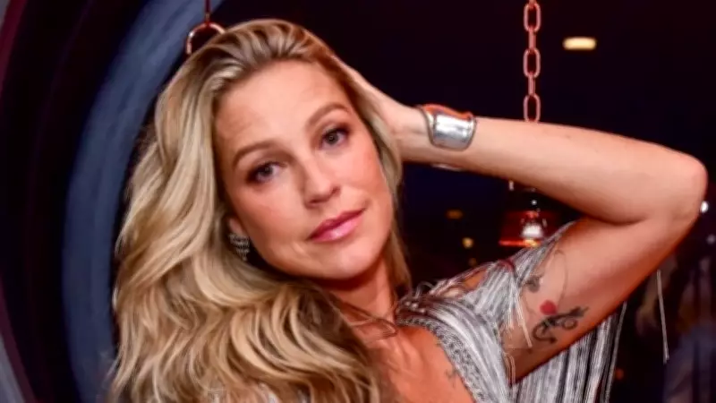 Luana Piovani compartilha rotina pós-festa e reage a críticas sobre cigarro artesanal