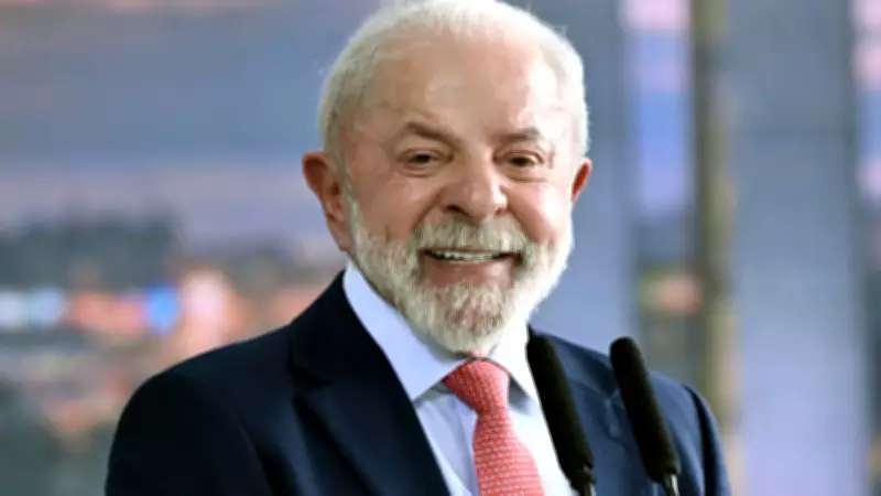 Lula inaugura centro de emergência no Rio e fala sobre combate à mentira antes de homenagem no Carnaval