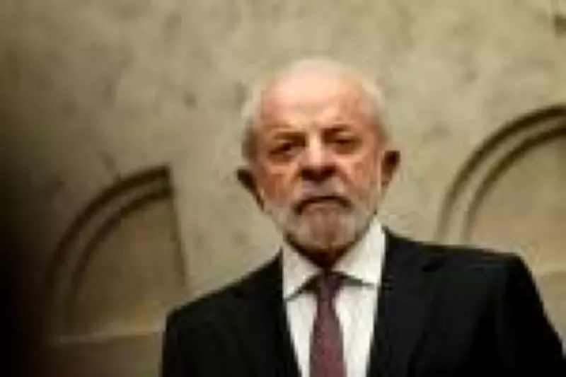 Lula veta penduricalhos para servidores do Congresso e TCU, mantendo teto salarial