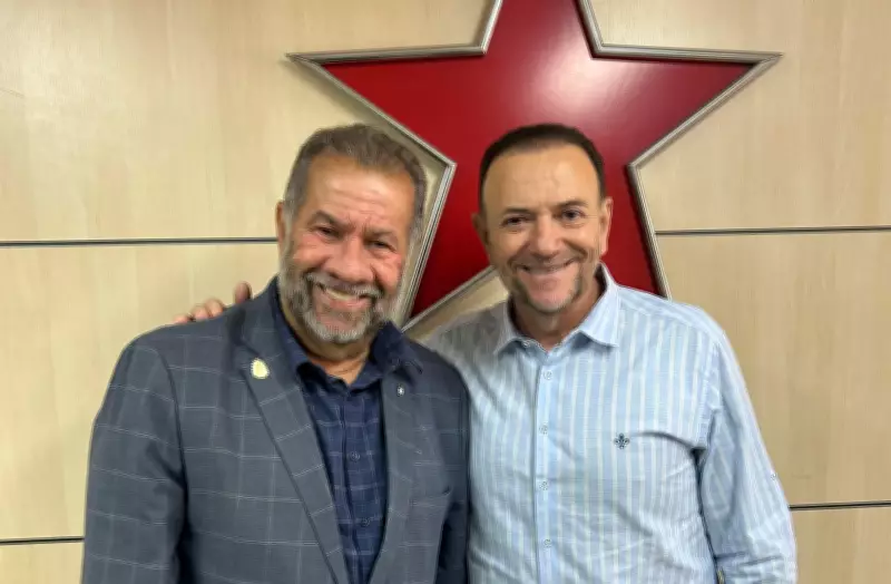 Lupi anuncia apoio do PT a Brizola no RS e Kalil em MG em troca de suporte à reeleição de Lula