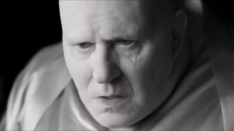 Maquiagem e Próteses: A Exaustiva Rotina dos Atores nos Bastidores do Cinema