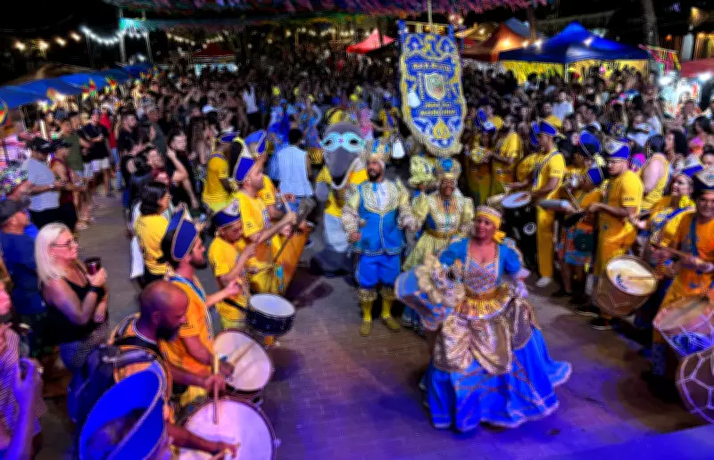 Maracatu com tema contra feminicídio abre o Carnaval 2026 em Fernando de Noronha