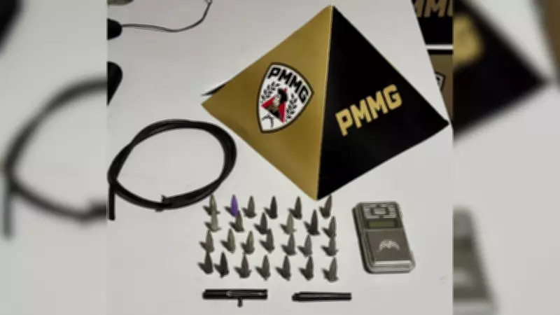 Marido agride mulher com fio elétrico e é preso com drogas e arma em João Pinheiro