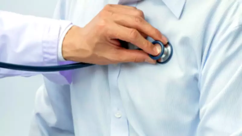 Médico é condenado a 10 anos por cobrar de pacientes por cirurgias do SUS no Paraná