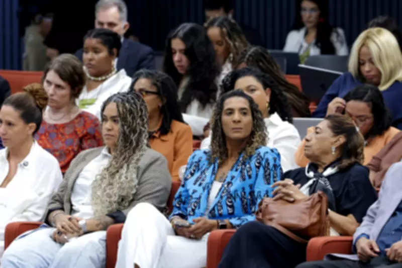 Mãe de Marielle Franco passa mal durante sessão do julgamento no STF
