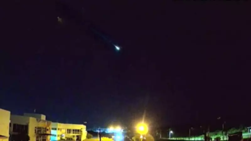 Meteoro ilumina céus do Sul do Brasil e é registrado por observatório gaúcho