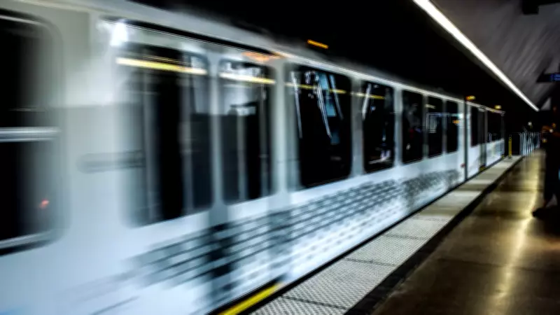 Metrô de São Paulo demite funcionário por negar ajuda a vítima de assédio sexual na estação Sé