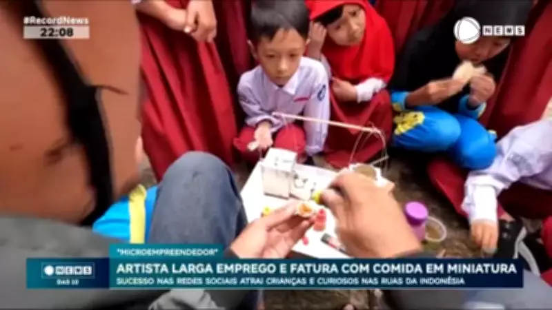 Microempreendedor indonésio vende miniaturas de comida e atrai multidão após viralizar