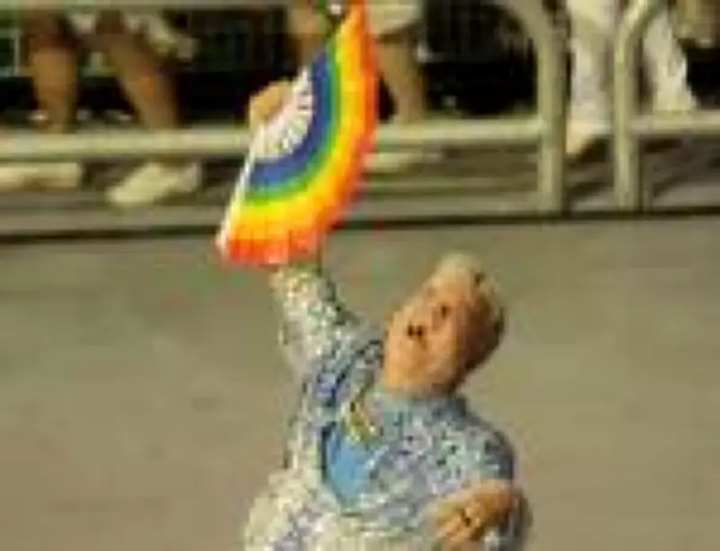 Milton Cunha elogia ex-desafeto Carlinhos do Salgueiro durante transmissão do Carnaval na Globo