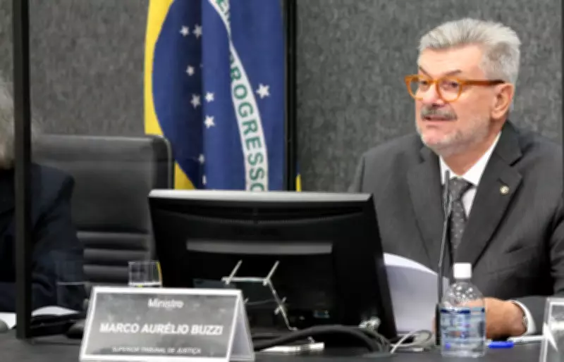 Ministro afastado do STJ por assédio mantém salário de R$ 44 mil, mas perde gabinete