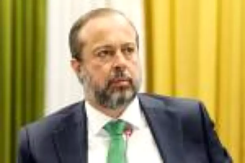 Ministro Alexandre Silveira intensifica reuniões para blindar setor elétrico em 2026