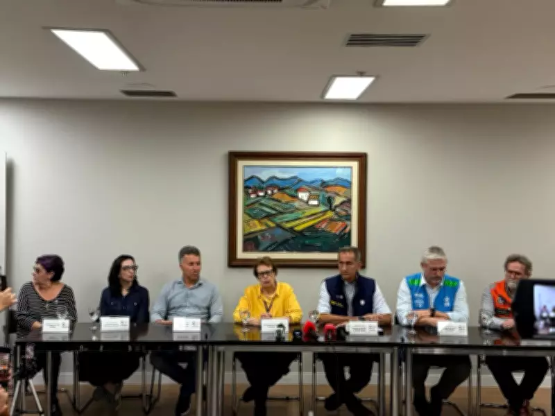 Ministros e Governador visitam Juiz de Fora após temporal que deixou mortos e desabrigados