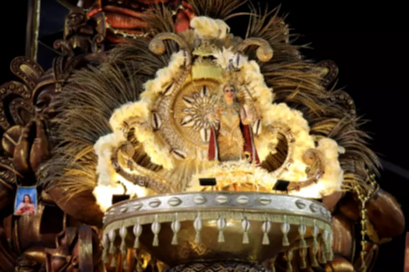 Mocidade Alegre, Gaviões da Fiel e Águia de Ouro brilham na segunda noite do carnaval de São Paulo