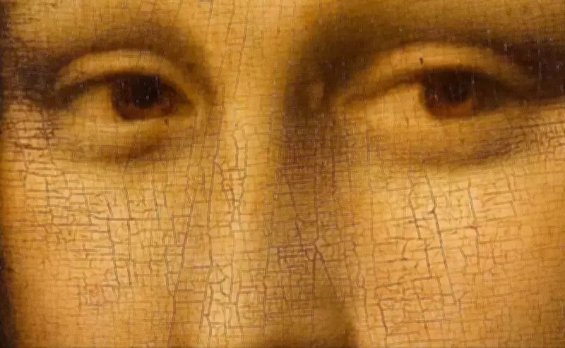 Mona Lisa: O Enigma Atemporal que Encanta o Mundo no Museu do Louvre