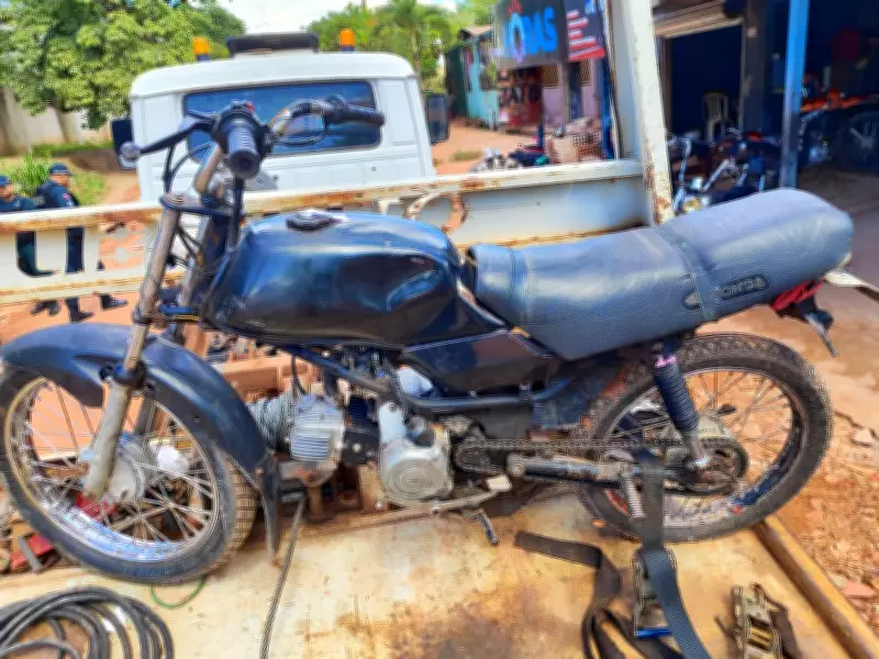 Motociclista ameaça agentes de trânsito e tenta destruir própria moto em Santarém