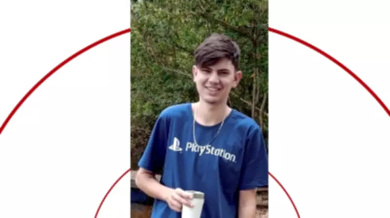 Motociclista de 21 anos morre após colidir contra árvore em Araraquara, SP