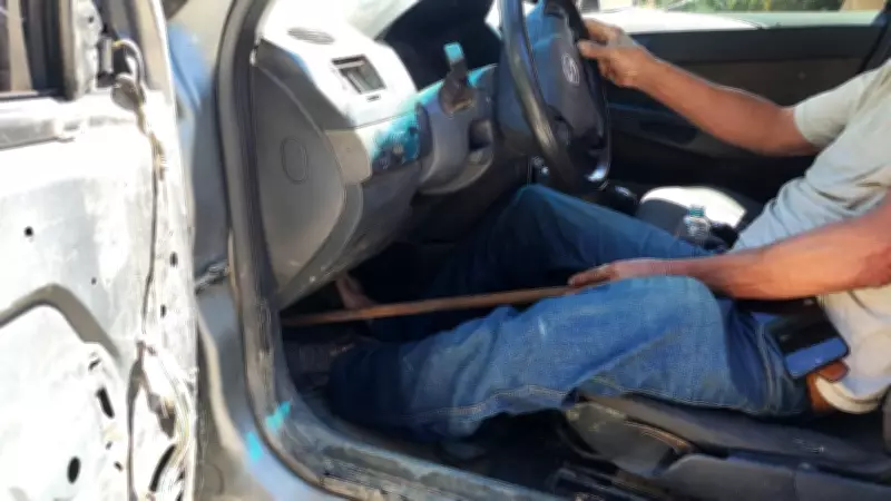 Motorista com perna mecânica e embriagado é preso usando cabo de vassoura para dirigir na BR-262