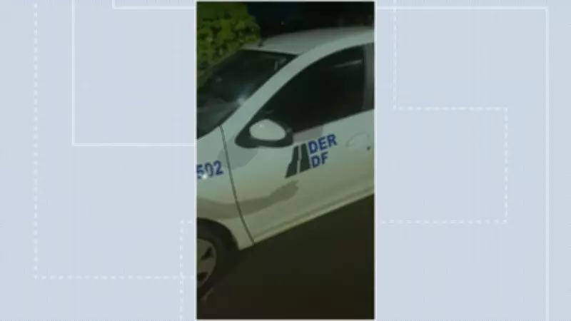 Motorista de aplicativo é atingido por veículo com adesivo do DER-DF e condutor foge sem prestar socorro