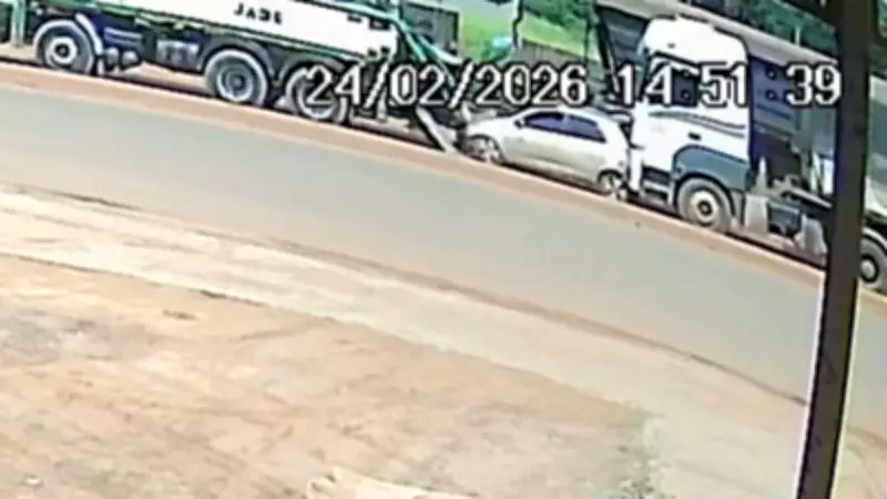 Motorista morre após carro ser esmagado por caminhão em rodovia do Pará