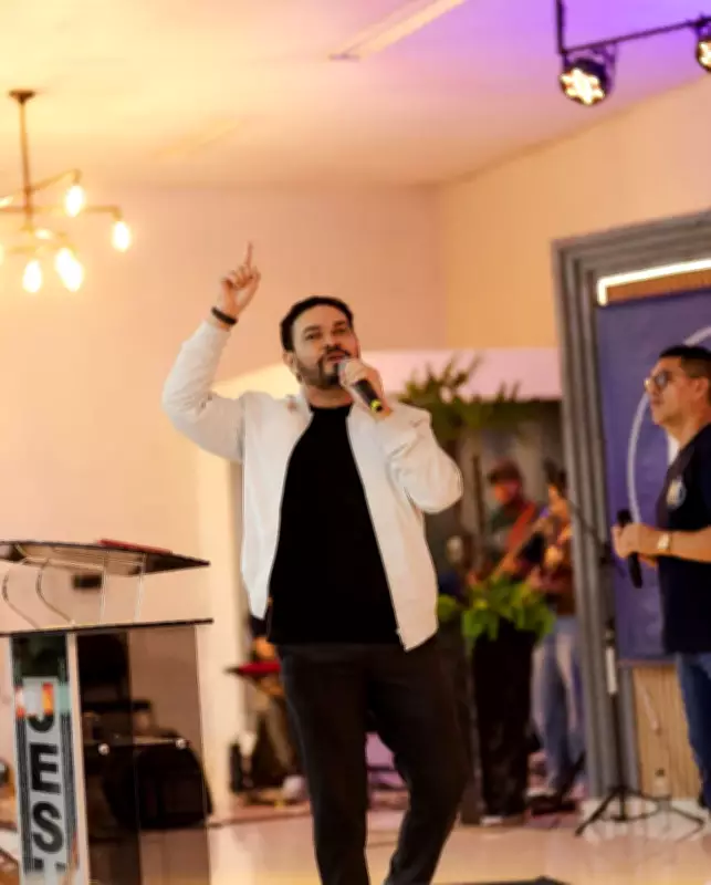 Músico gospel de 39 anos é vítima fatal de naufrágio no Encontro das Águas em Manaus