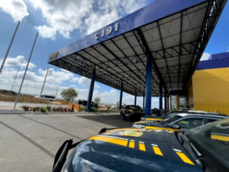 Mulher denuncia importunação sexual em ônibus na BR-104 e suspeito é detido pela PRF