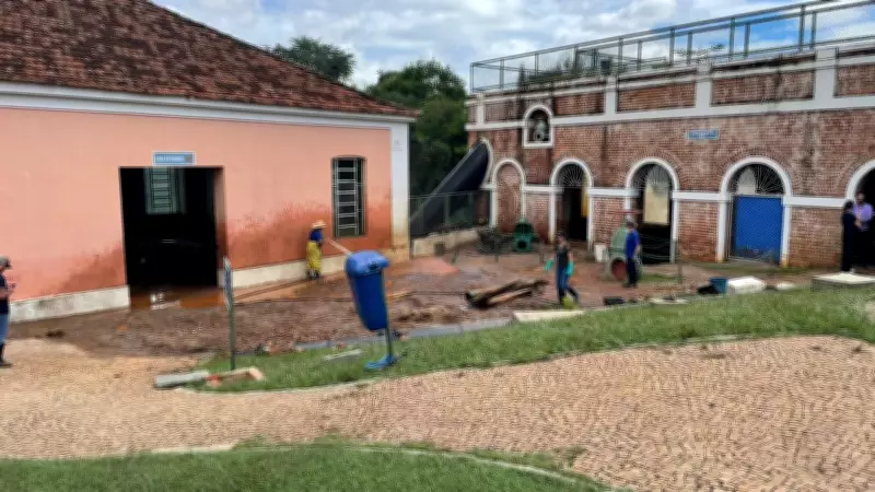 Museu da Água em Piracicaba é fechado após extravasamento do rio devido a chuvas intensas