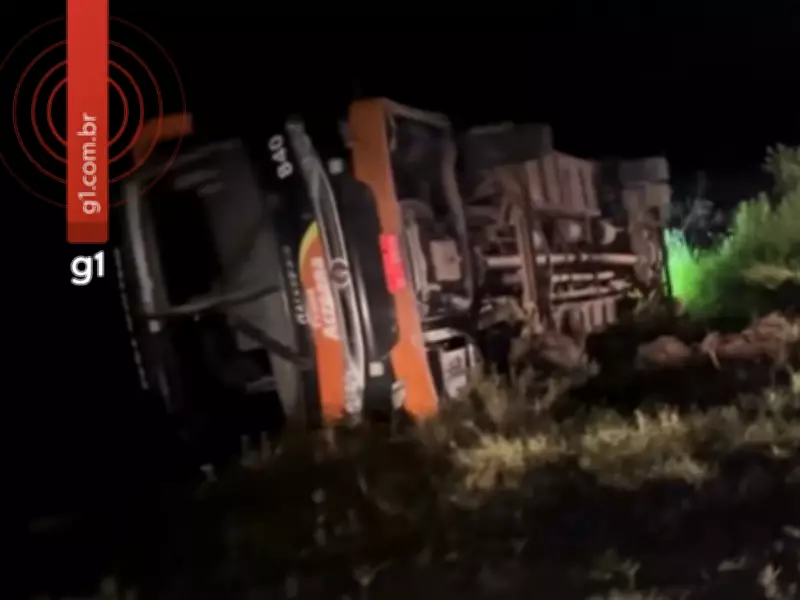 Ônibus tomba na BR-364 no Acre e deixa feridos; acidente mobiliza equipes de resgate