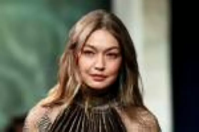 Nova York dita atitude na moda outono-inverno 2026 com minimalismo e nostalgia