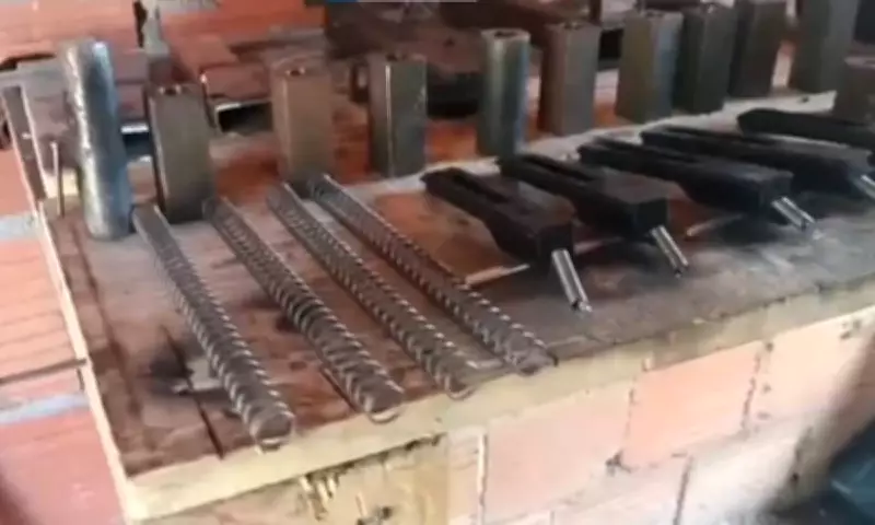 Operação desmonta fábrica clandestina de armas e prende dois suspeitos na Bahia