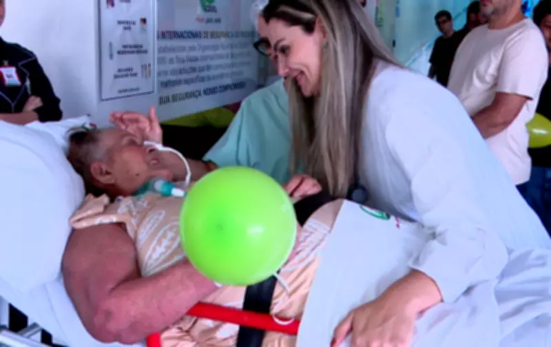 Paciente recebe alta após 227 dias internada por chikungunya em Umuarama