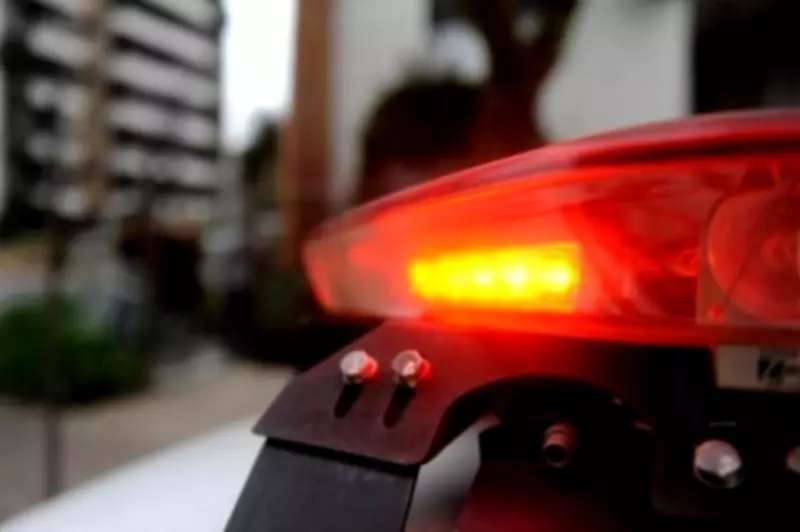 Pai abandona filhos em parque aquático, foge da polícia e é preso por dirigir alcoolizado